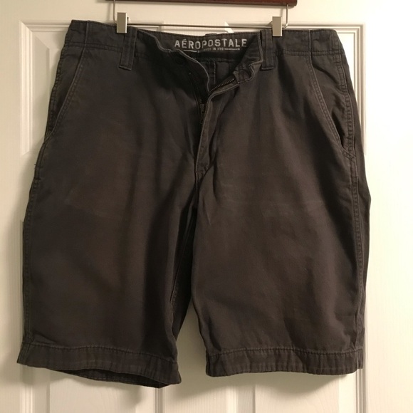 Aeropostale men’s flat front shorts 32 gray - Picture 1 of 5